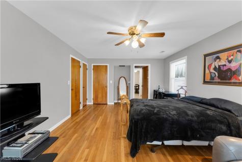 8556 Brecksville Road Brecksville OH 44141