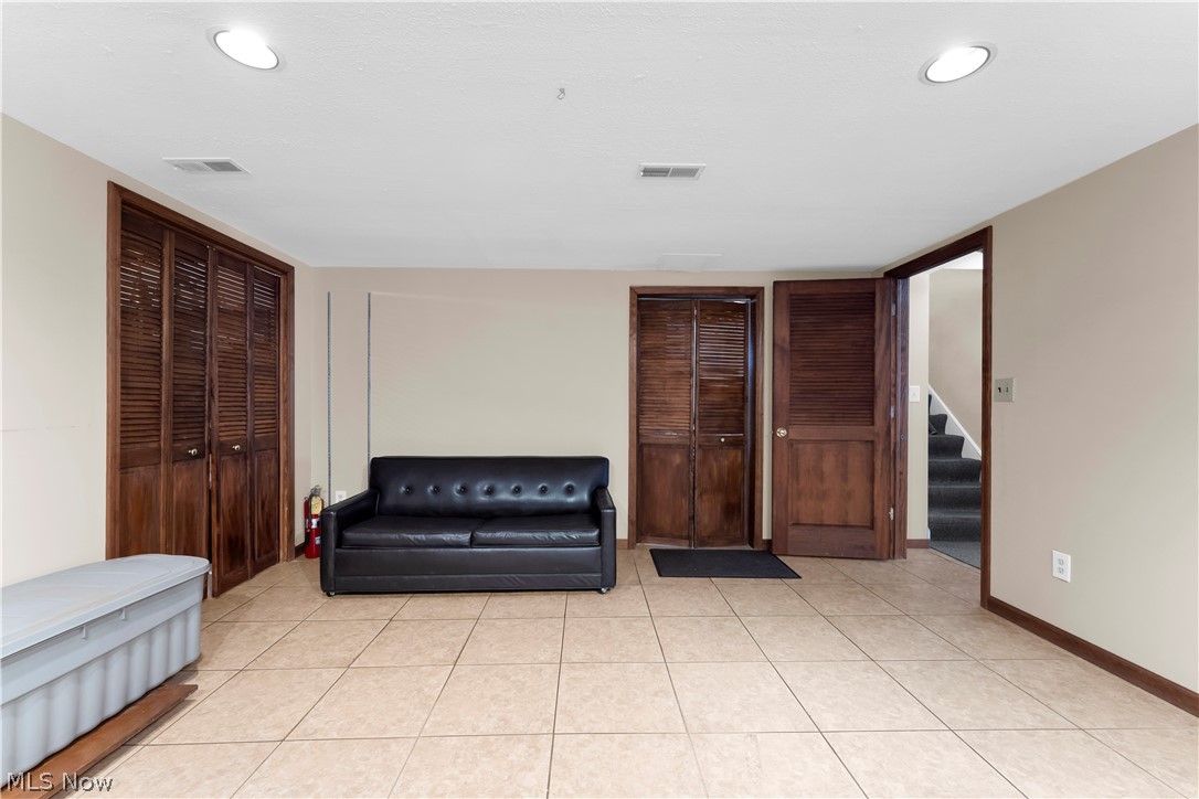8556 Brecksville Road Brecksville OH 44141