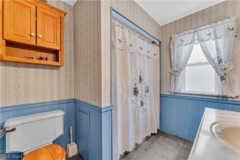 8556 Brecksville Road Brecksville OH 44141