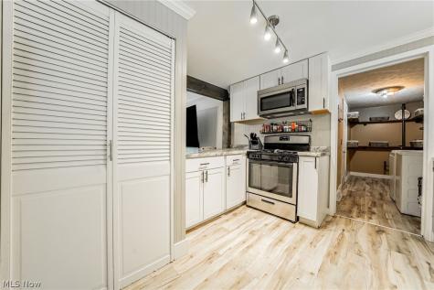 632 Irving Park Boulevard Sheffield Lake OH 44054