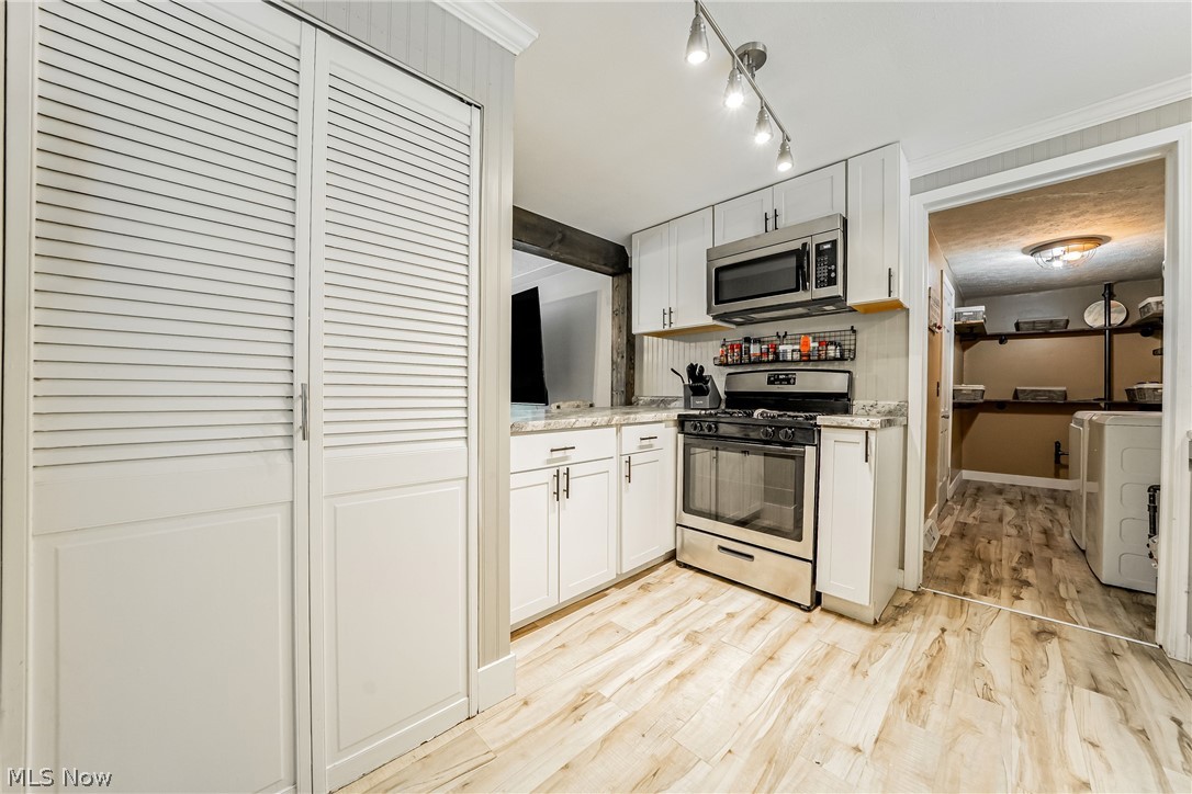632 Irving Park Boulevard Sheffield Lake OH 44054