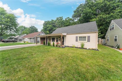 632 Irving Park Boulevard Sheffield Lake OH 44054