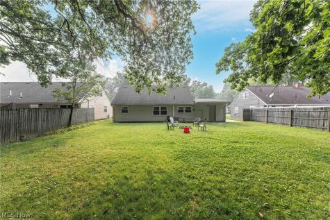 632 Irving Park Boulevard Sheffield Lake OH 44054
