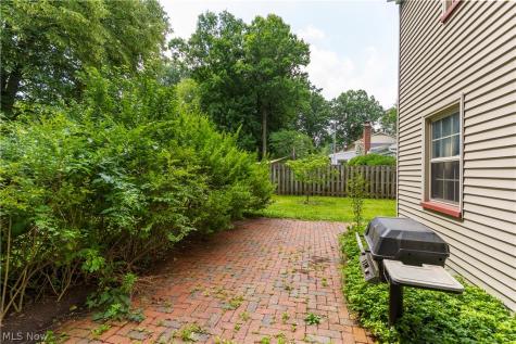 8149 Glenwood Avenue Youngstown OH 44512