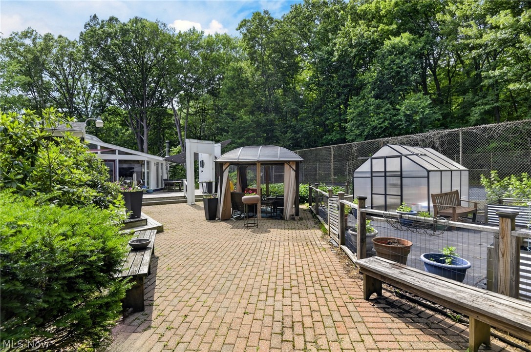 5698 Lamplighter Drive Girard OH 44420