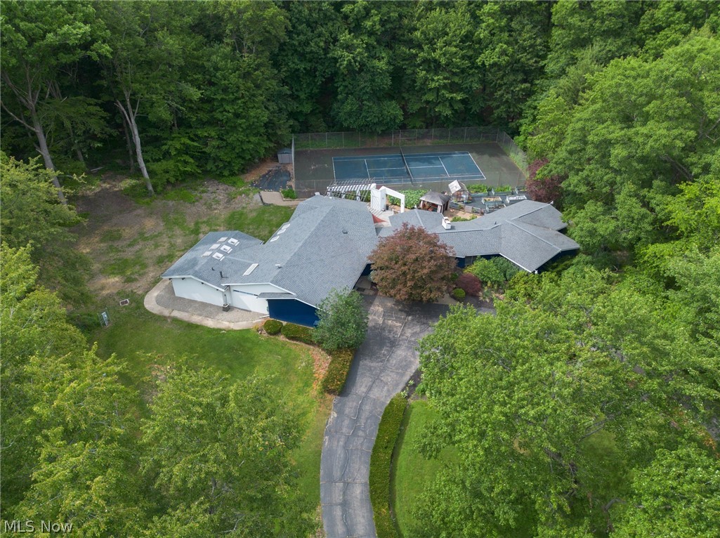 5698 Lamplighter Drive Girard OH 44420