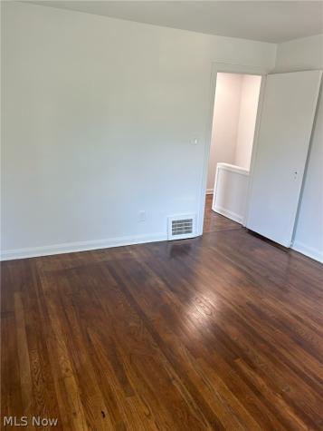 3381 Colwyn Road Shaker Heights OH 44120