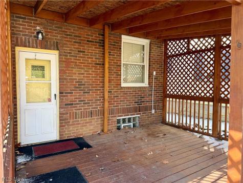 103 S Belle Vista Avenue Youngstown OH 44509