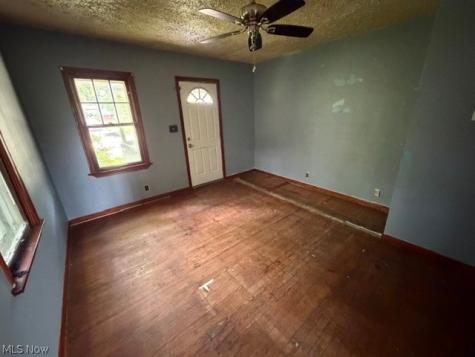 950 Silvercrest Avenue Akron OH 44314