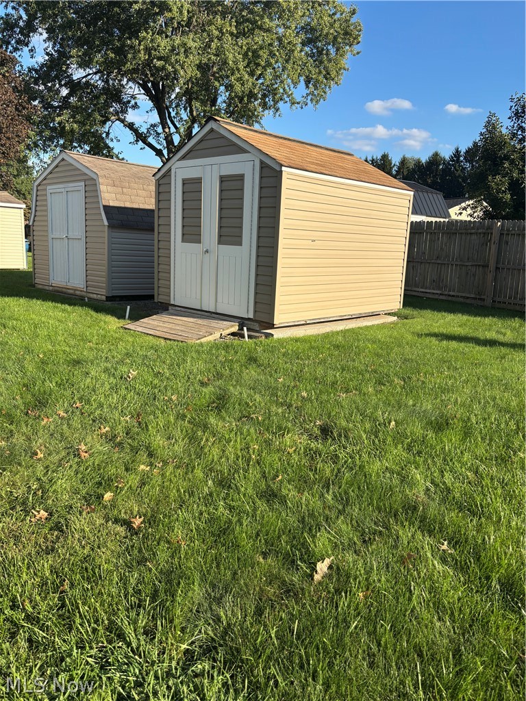 42 C Street SW Navarre OH 44662