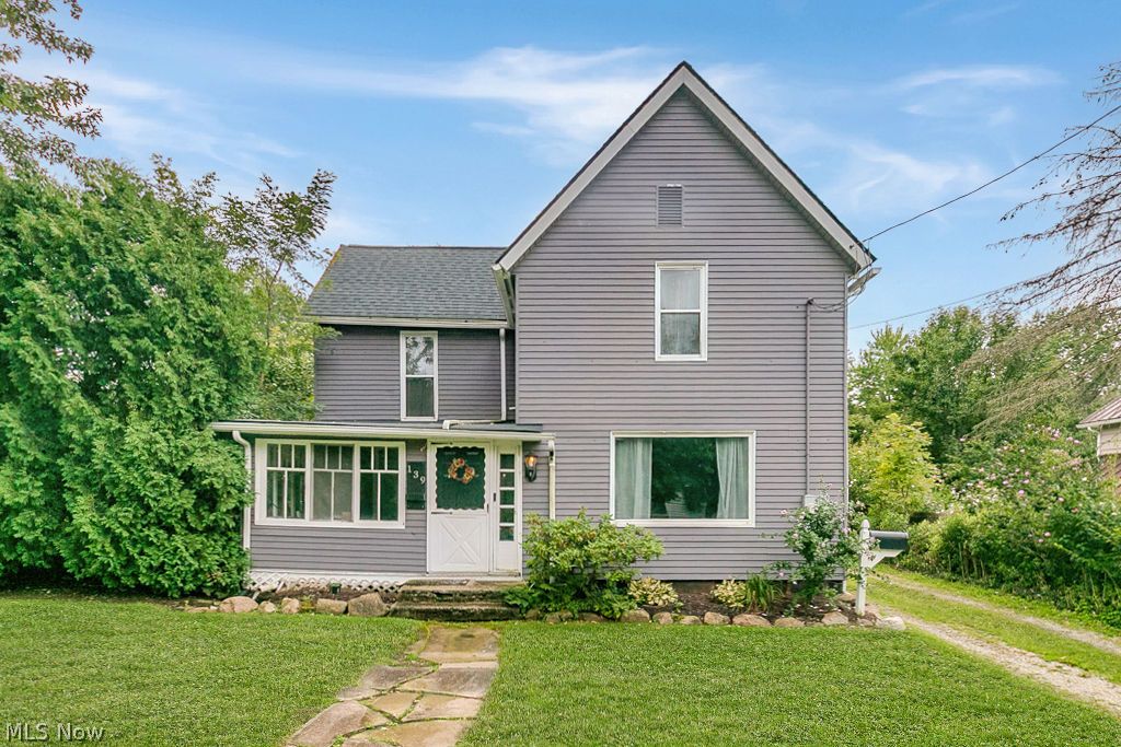 139 Center Street Chardon OH 44024