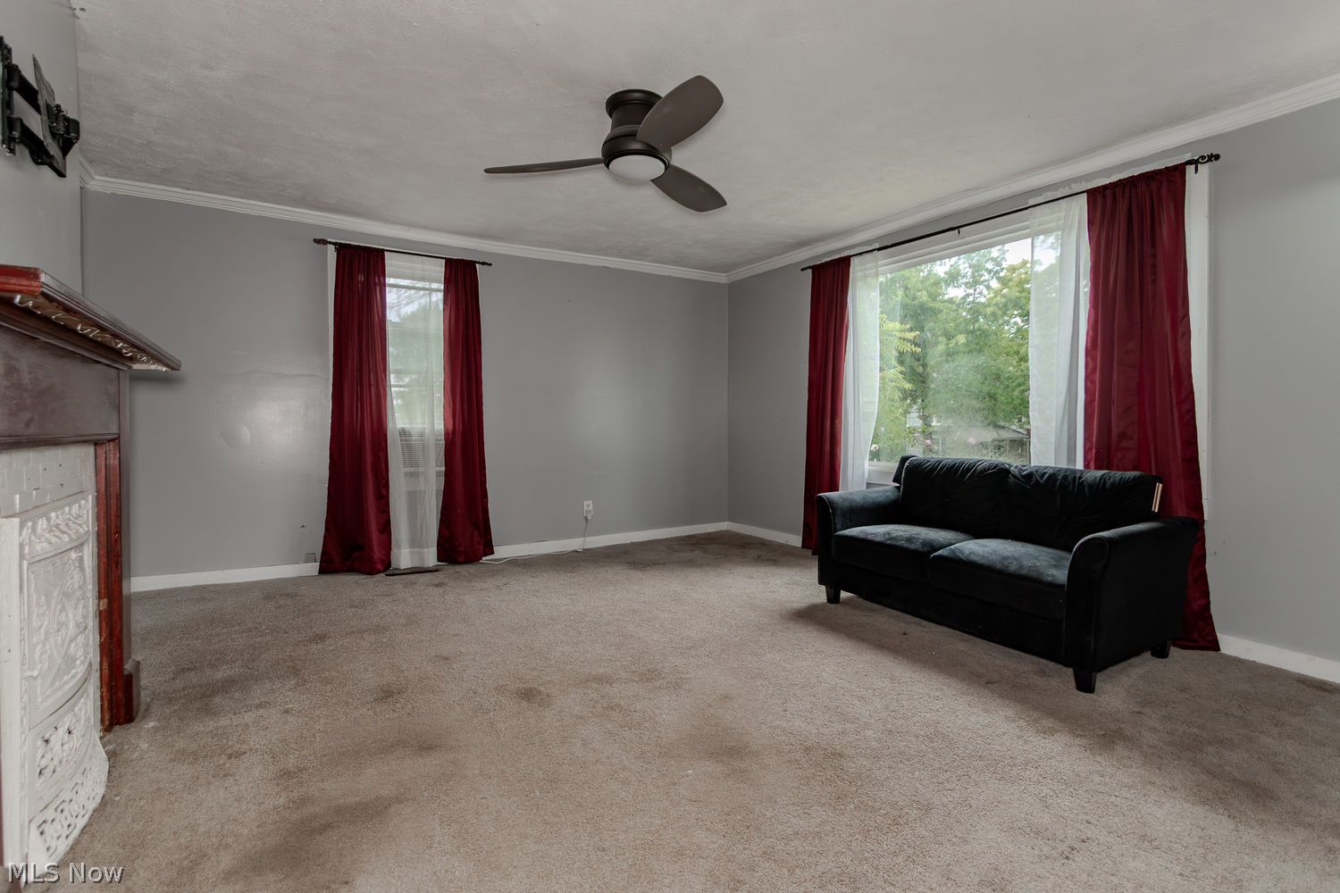 139 Center Street Chardon OH 44024