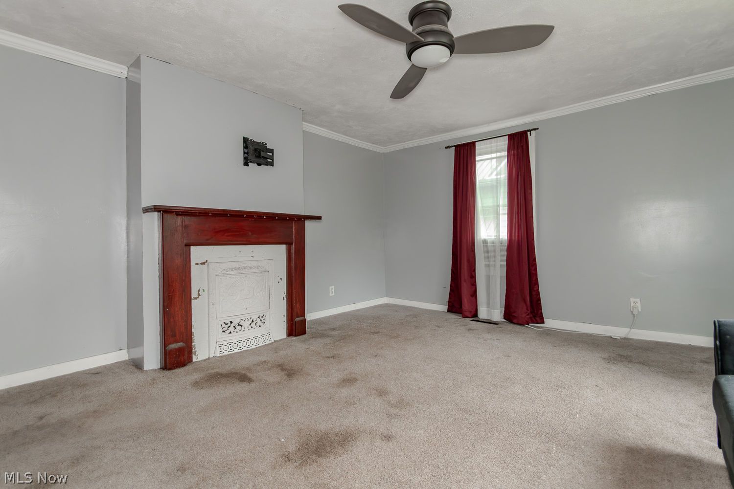 139 Center Street Chardon OH 44024