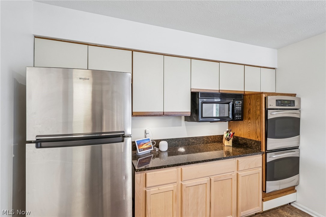 32078 Willow Circle Avon Lake OH 44012