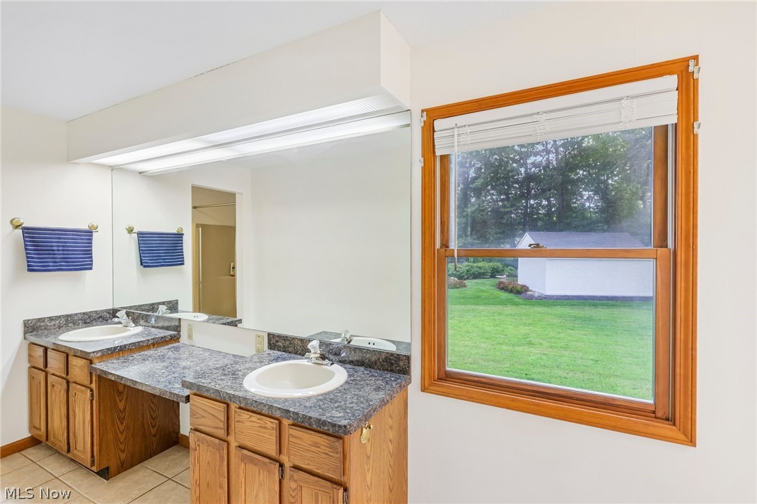 32078 Willow Circle Avon Lake OH 44012