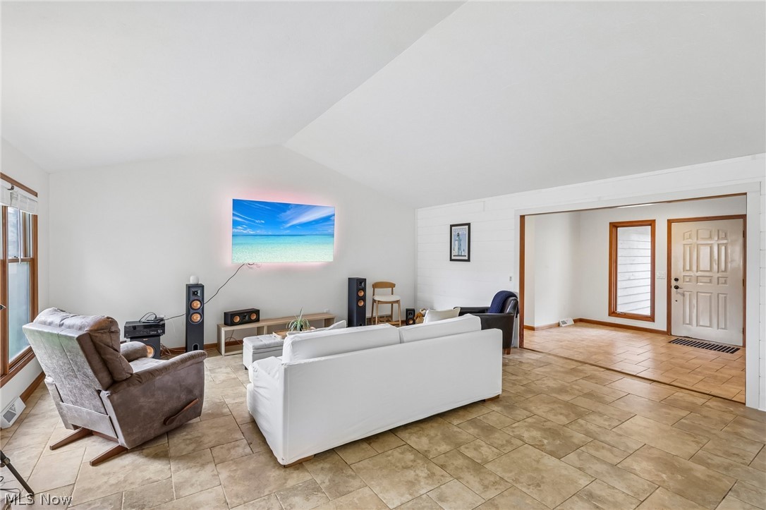 32078 Willow Circle Avon Lake OH 44012