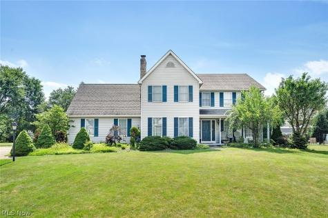 3053 Chablis Lane Youngstown OH 44514