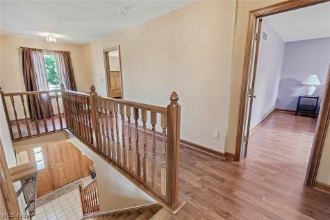 3053 Chablis Lane Youngstown OH 44514