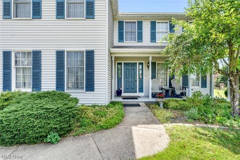 3053 Chablis Lane Youngstown OH 44514