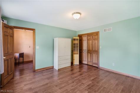 3053 Chablis Lane Youngstown OH 44514