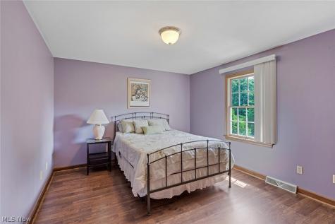 3053 Chablis Lane Youngstown OH 44514