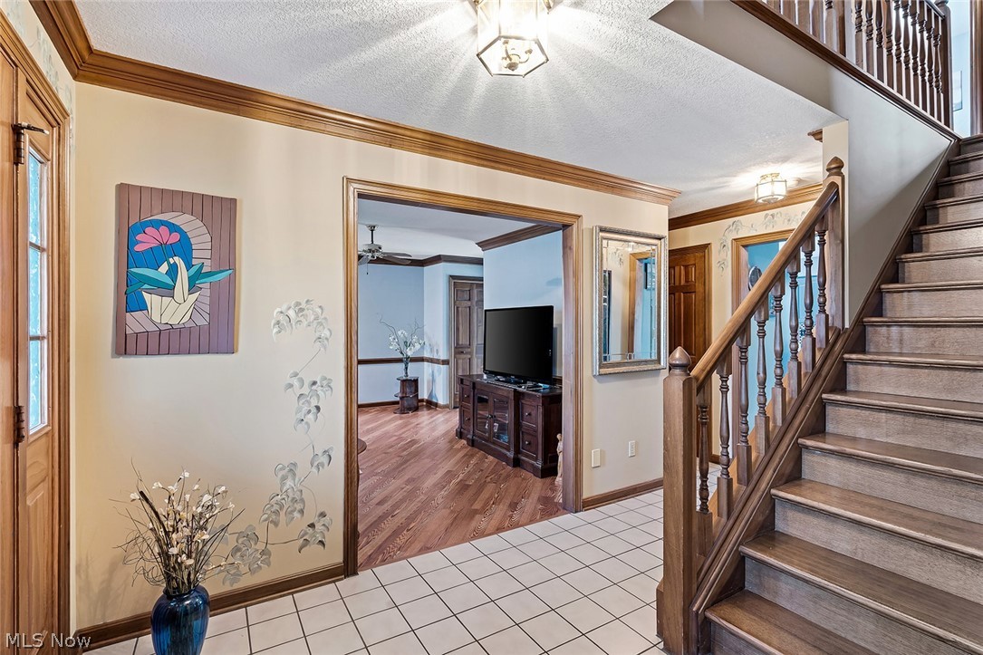 3053 Chablis Lane Youngstown OH 44514