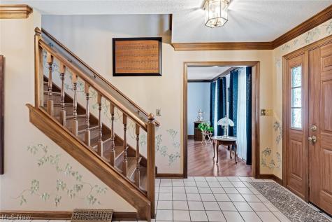 3053 Chablis Lane Youngstown OH 44514