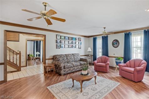 3053 Chablis Lane Youngstown OH 44514