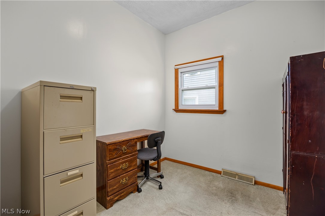 2011 E 31st Street Lorain OH 44055