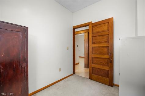 2011 E 31st Street Lorain OH 44055