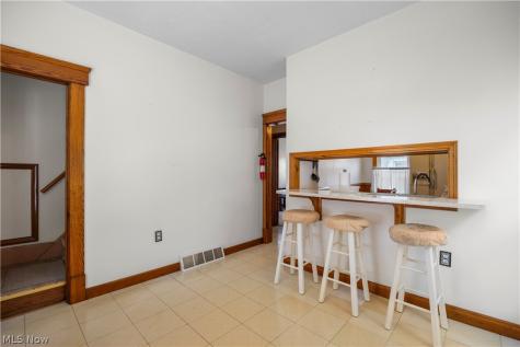 2011 E 31st Street Lorain OH 44055