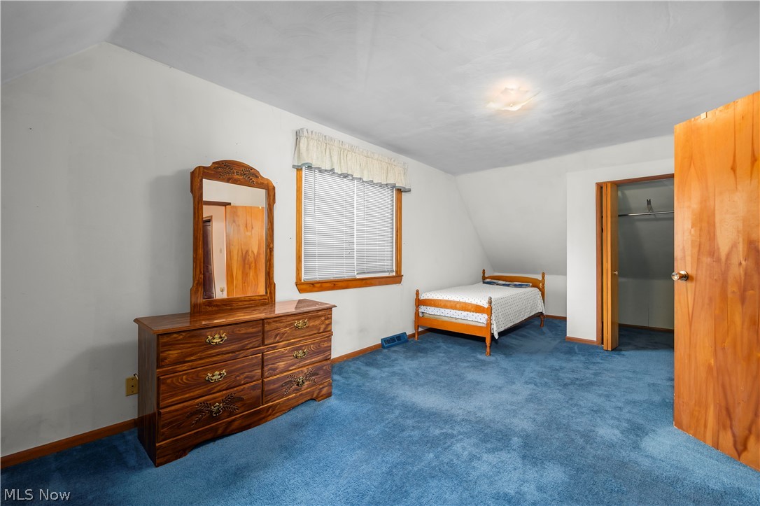 2011 E 31st Street Lorain OH 44055