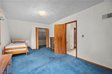2011 E 31st Street Lorain OH 44055