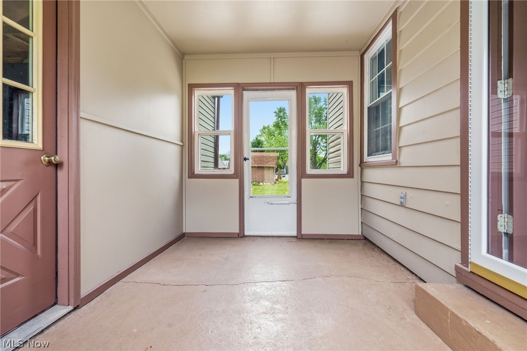 251 Faircrest Street SW Canton OH 44706