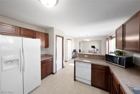 4642 Crossing Trail Lorain OH 44053