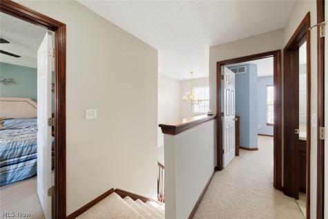 4642 Crossing Trail Lorain OH 44053
