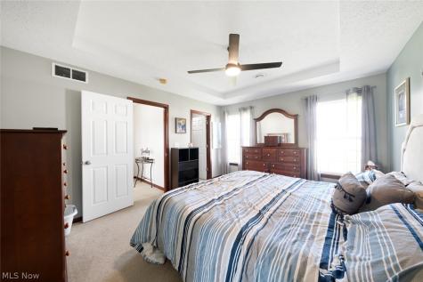 4642 Crossing Trail Lorain OH 44053