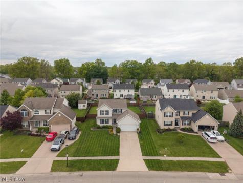 4642 Crossing Trail Lorain OH 44053