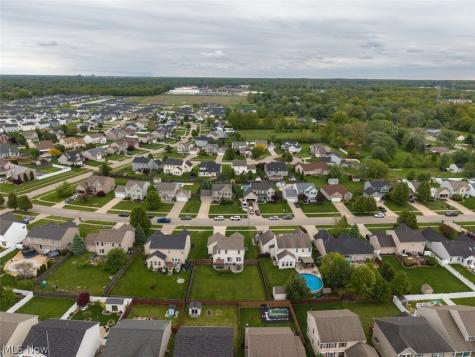 4642 Crossing Trail Lorain OH 44053