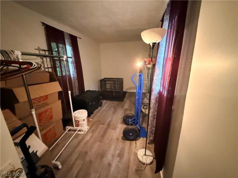 1276 Frederick Boulevard Akron OH 44320