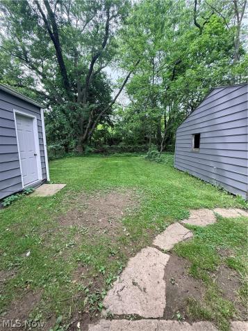 1276 Frederick Boulevard Akron OH 44320