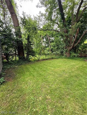 1276 Frederick Boulevard Akron OH 44320