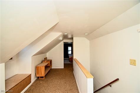 180 Davenport Avenue Akron OH 44312