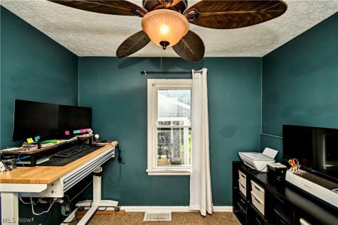 180 Davenport Avenue Akron OH 44312