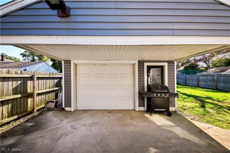 180 Davenport Avenue Akron OH 44312