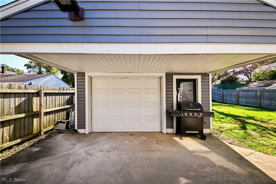 180 Davenport Avenue Akron OH 44312