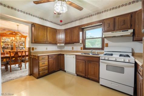 4249 Tapper Road Norton OH 44203