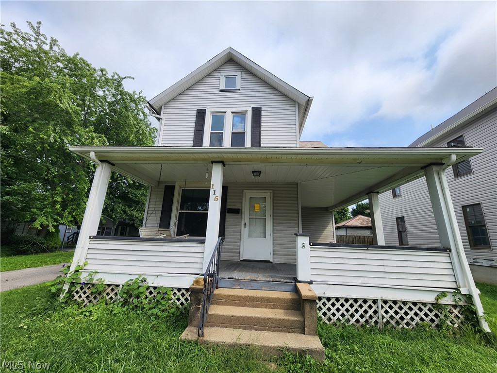 115 W Pine Street Lisbon OH 44432