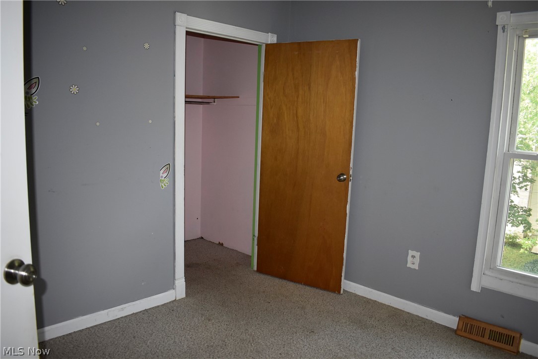 115 W Pine Street Lisbon OH 44432