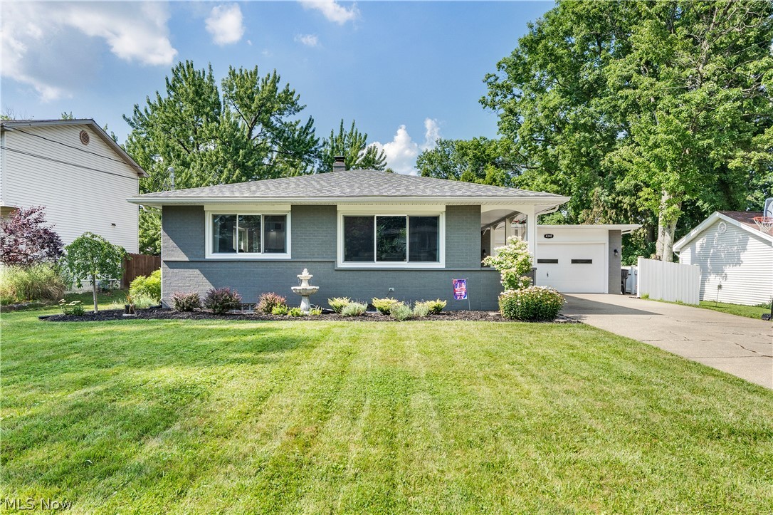 4340 Nottingham Avenue Youngstown OH 44511